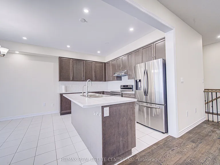 407 Dolman St — Photo 17