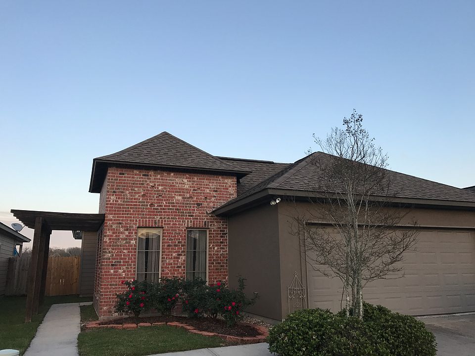 1st image of 1695 Seville Dr