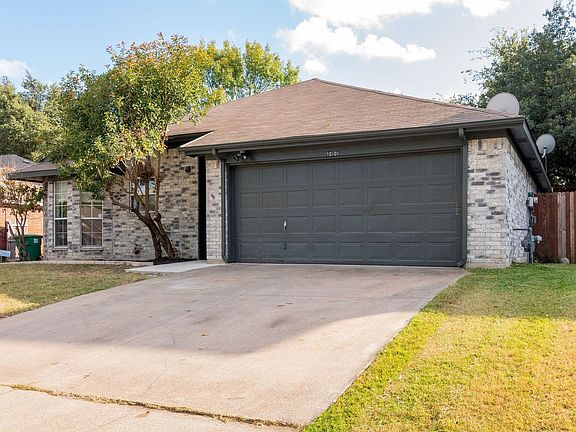 3rd image of 10501 Bing Dr