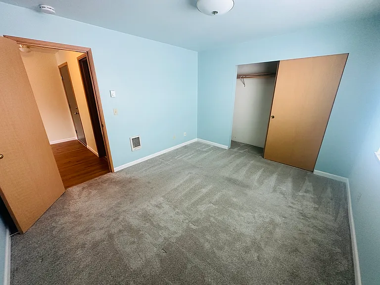 9500 Fremont Ave N #202 — Photo 6
