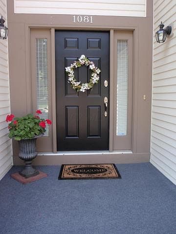 1st image of 1081 Bergenia Dr