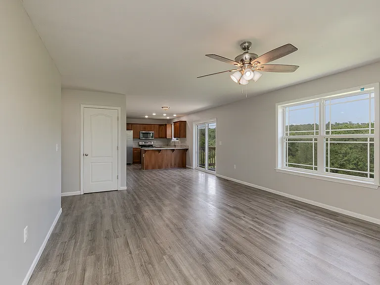 106 Whispering Meadows Pkwy — Photo 8