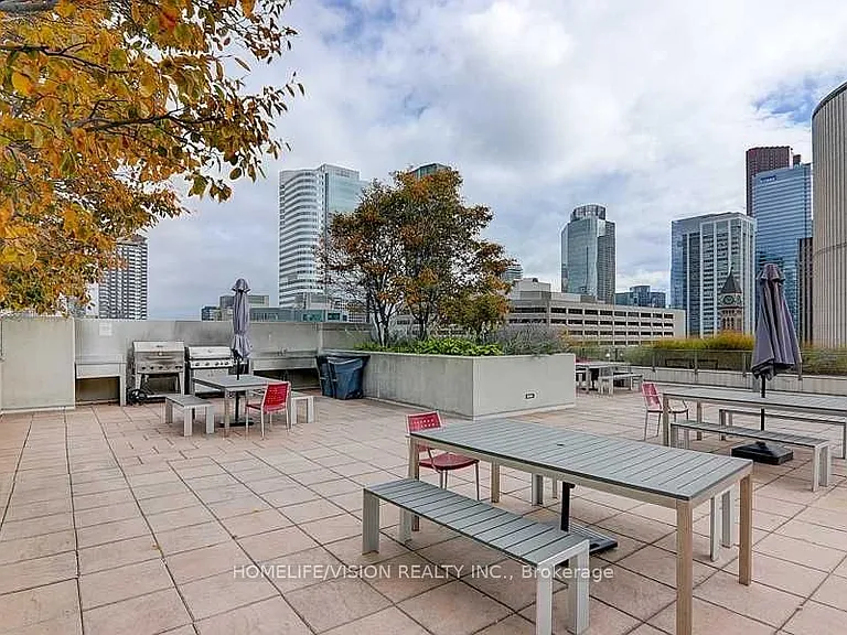 111 Elizabeth St #108 — Photo 11