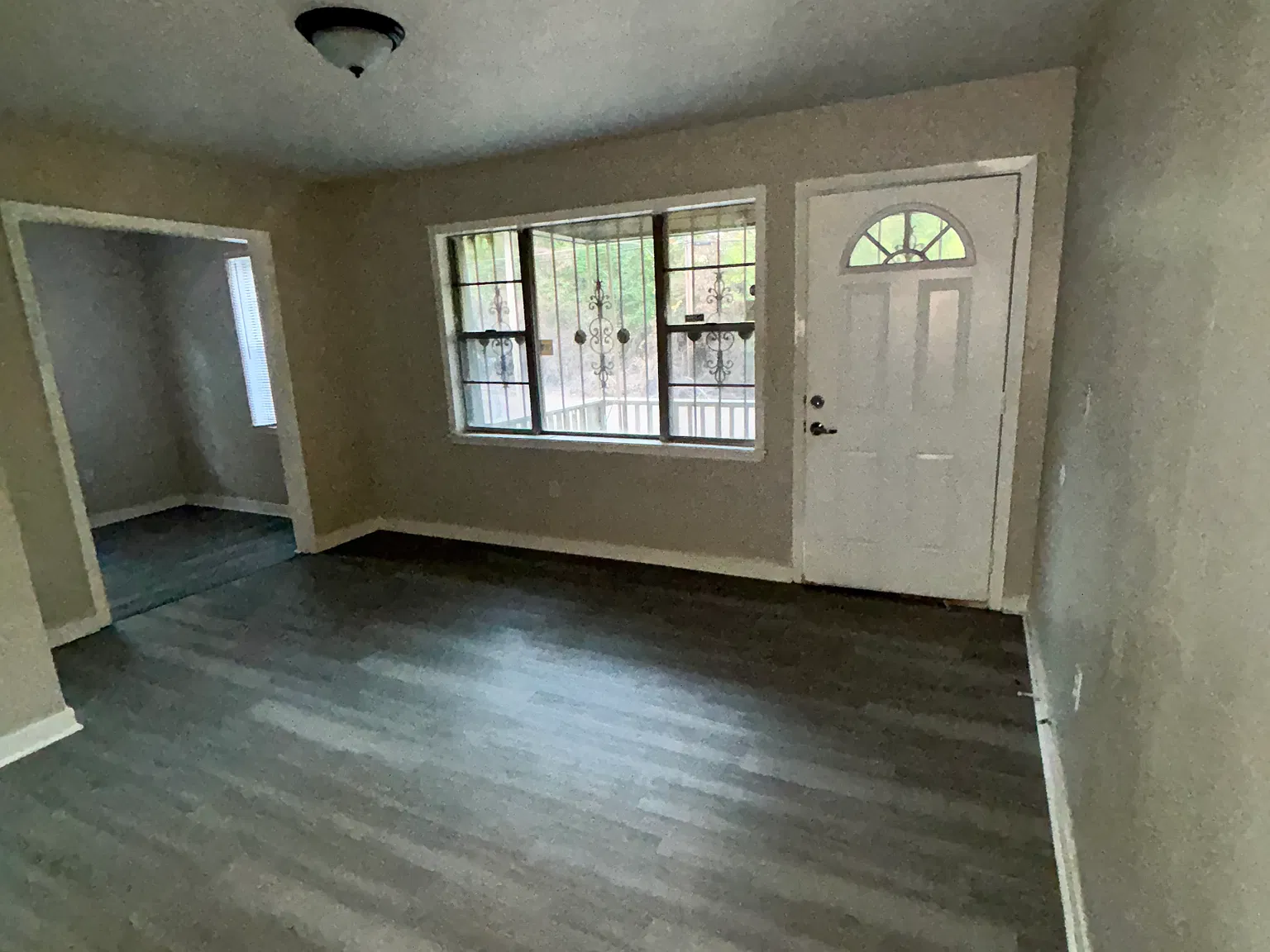 3 bed, 863 sqft, $850 — Photo 4