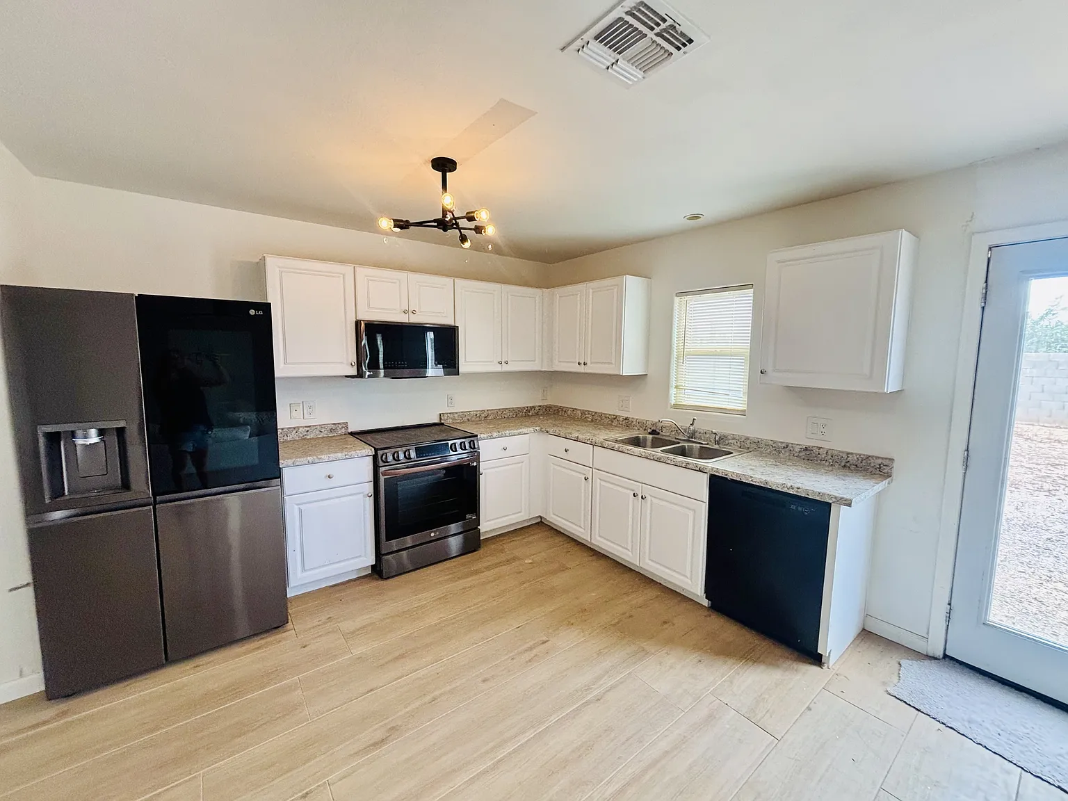 155 East Patton Avenue - 1 — Photo 2