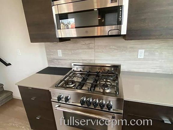 5th image of 1514 Nw 87th St