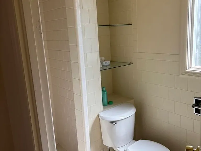 1023 Capuchino Ave — Photo 2