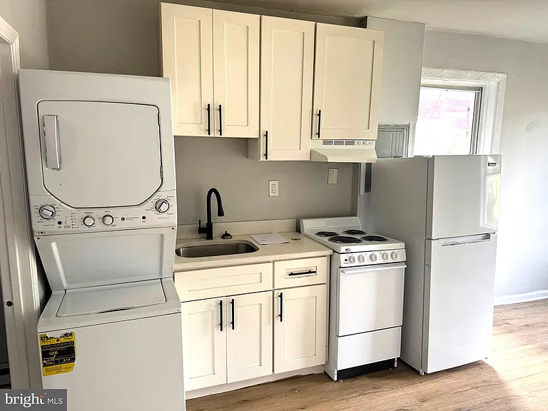 611 W Norris St #2A — Photo 2