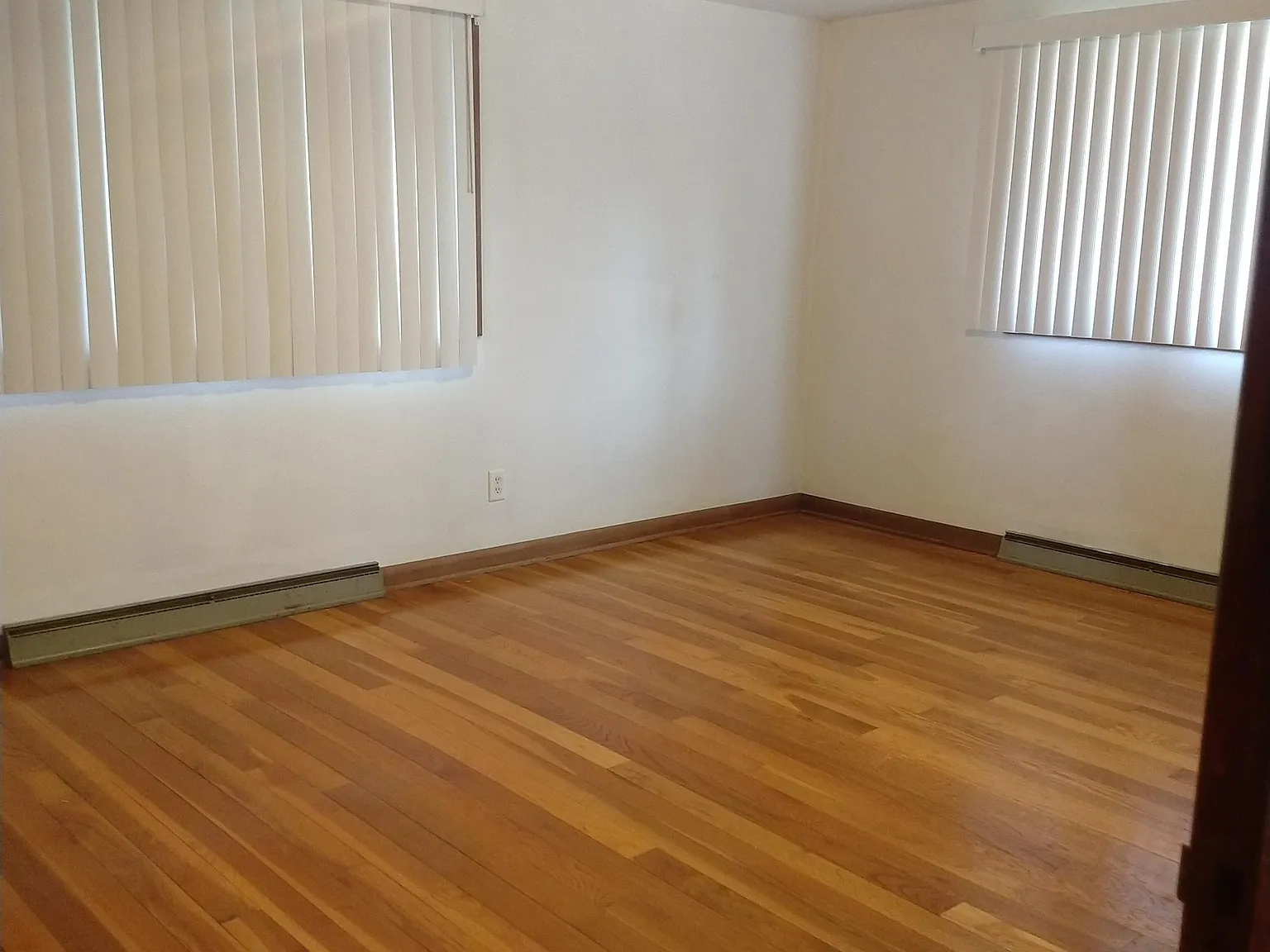 527 W. Dewey - 1 — Photo 4