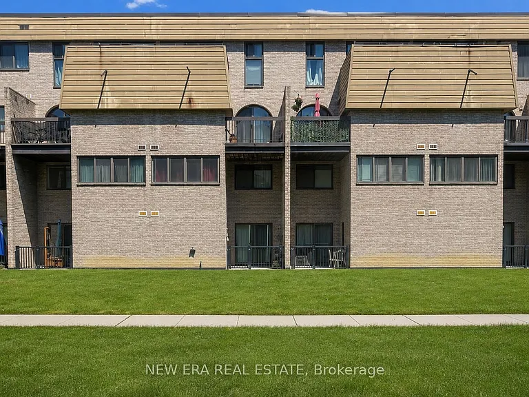 2095 Roche Ct #146 — Photo 1
