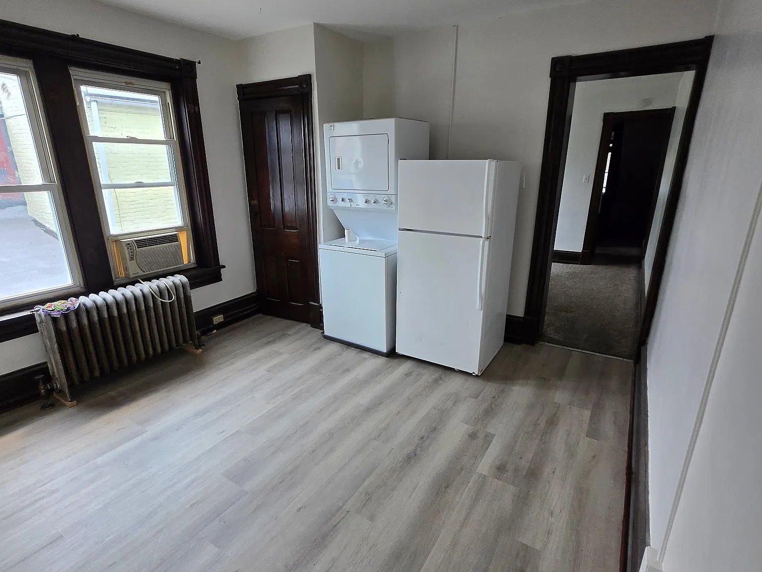 4 bed, 1400 sqft, $1,600 — Photo 3