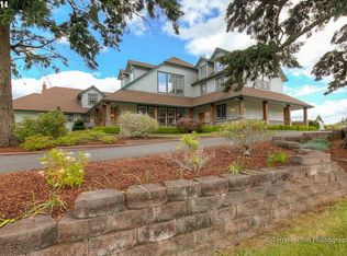 16316 SE Dolphin Rd, Damascus, OR 97089