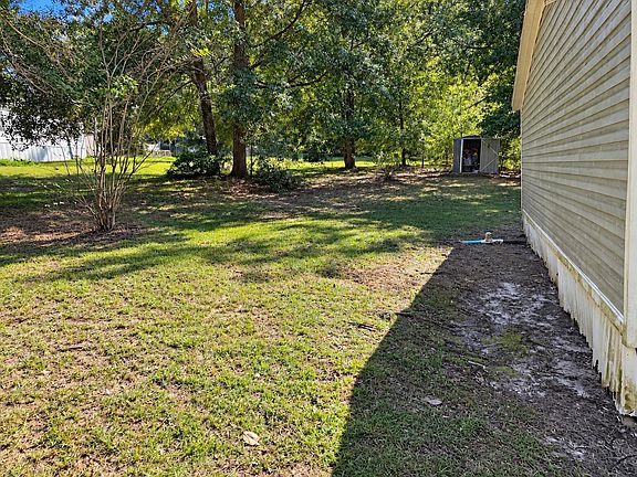 2nd image of 920 Forest Cir N