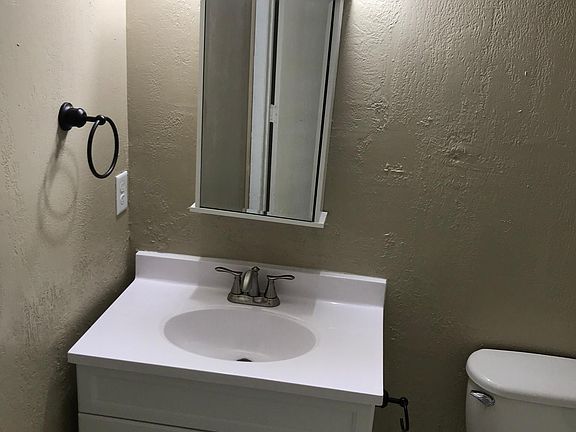 5th image of 1837 E Dodge St APT A