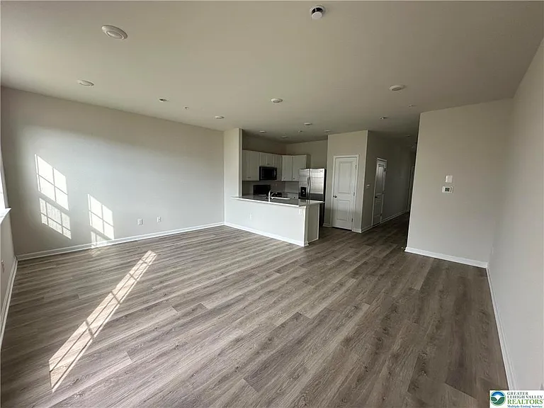 1145 Martin Rd — Photo 26