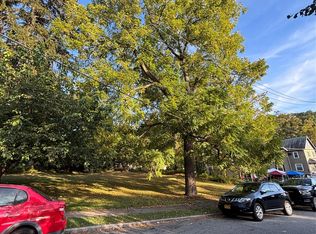 1305 Main St, Peekskill, NY 10566