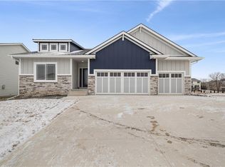 3309 Valley View Dr, West Des Moines, IA 50265