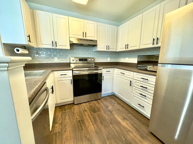 78 Mill St #302 — Photo 29