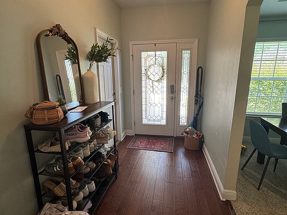 3rd image of 5151 Teresa Dr