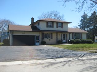 16 Radarick Dr, Rochester, NY 14624