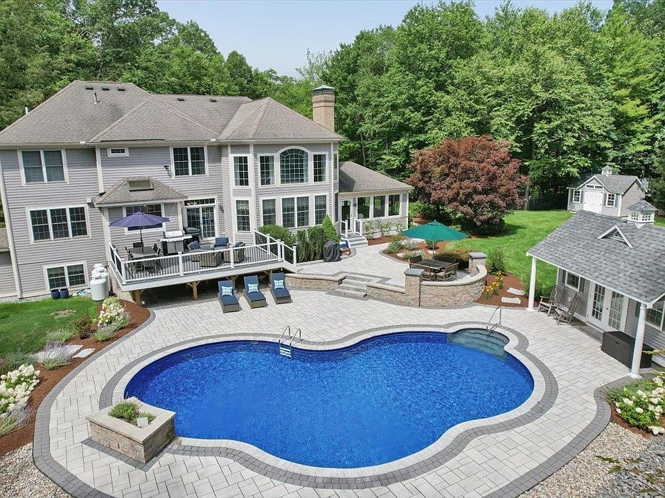 1st image of 115 Long Hill Road