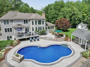 115 Long Hill Road, Hollis, NH 03049