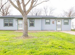 1404 SE 12th St, Mineral Wells, TX 76067