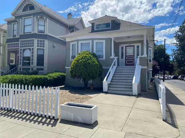 2200 San Antonio Ave #&-1016, Alameda, CA 94501