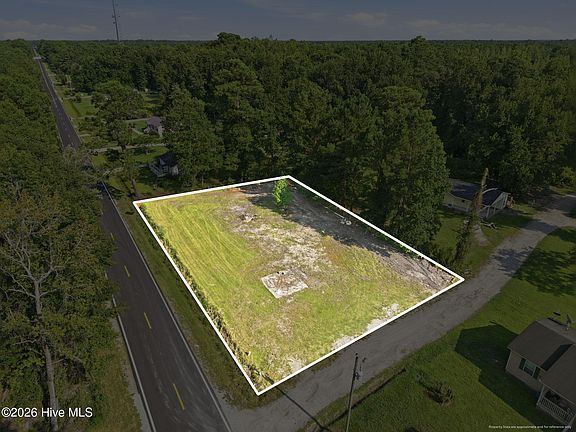 2nd image of 1140 New Road