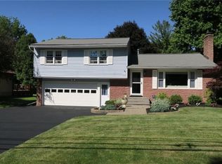 291 Bay View Rd, Rochester, NY 14609