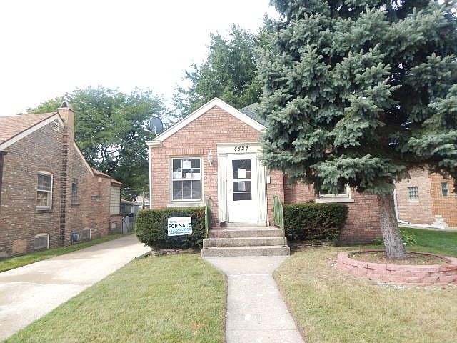 1st image of 4424 Kenilworth Ave