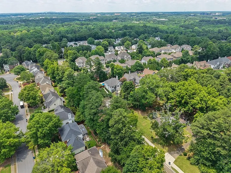 100 Cabots Cove Ct — Photo 63