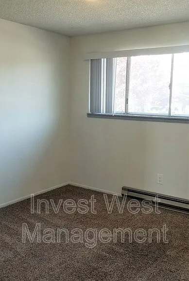 319 NE 104th Ave #B — Photo 5