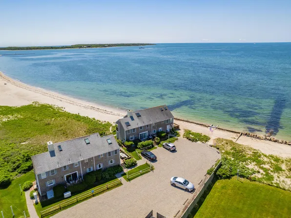 21 Hawes Avenue #A1, Hyannis, MA 02601