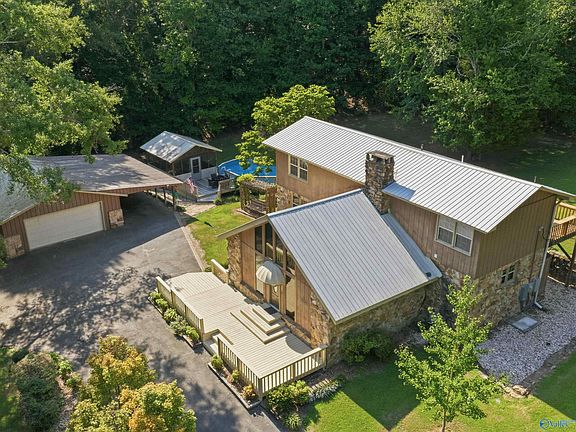 2nd image of 10835 Sand Valley Rd