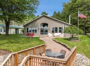 2896 E Lake Dr, Lupton, MI 48635