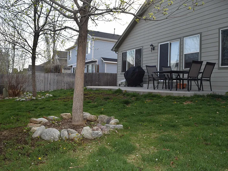 11342 Niagara St — Photo 23
