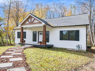 615 Ramble Way, Leslie, MI 49251