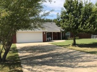 58 Summit Cir, Durant, OK 74701
