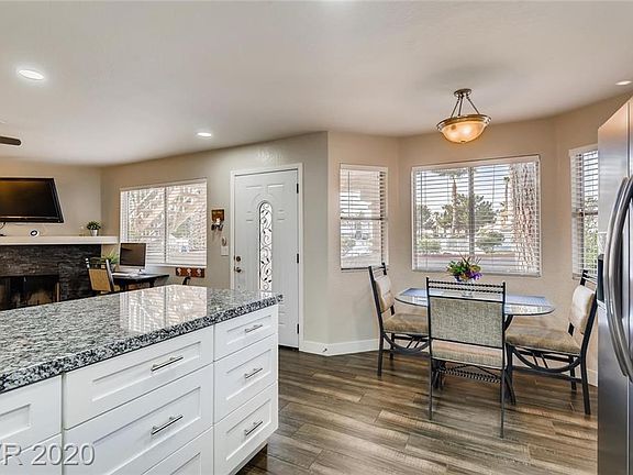 3rd image of 7948 Diamond Rock Way Unit 101