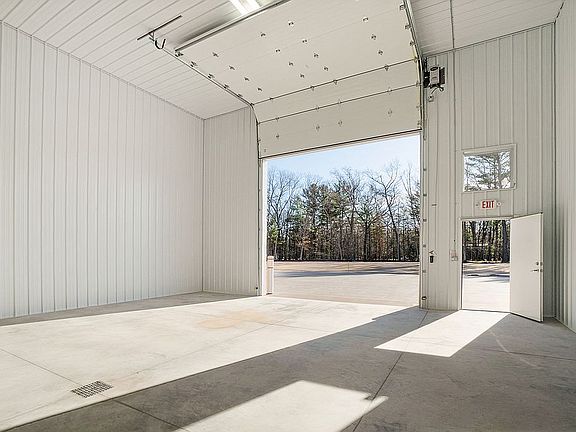 5th image of 5070 Industrial Park Dr