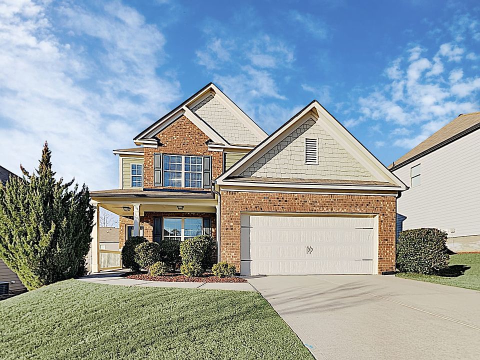 1st image of 256 Collingsworth Trce