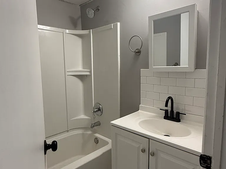 61 Covel St #1 — Photo 4