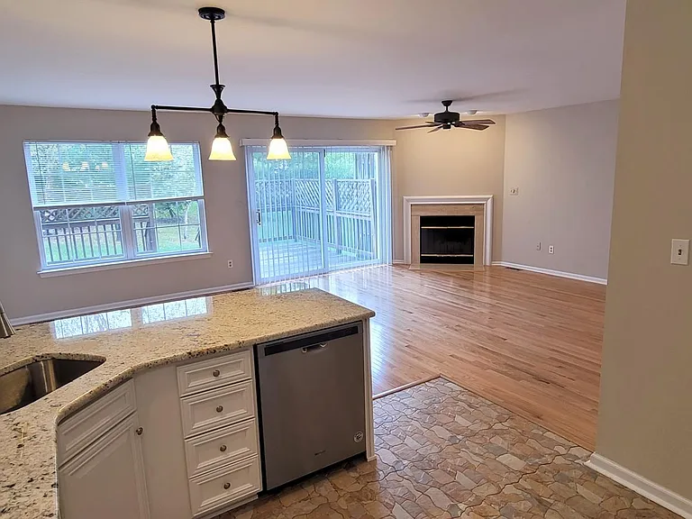 103 Castleton Rd — Photo 18