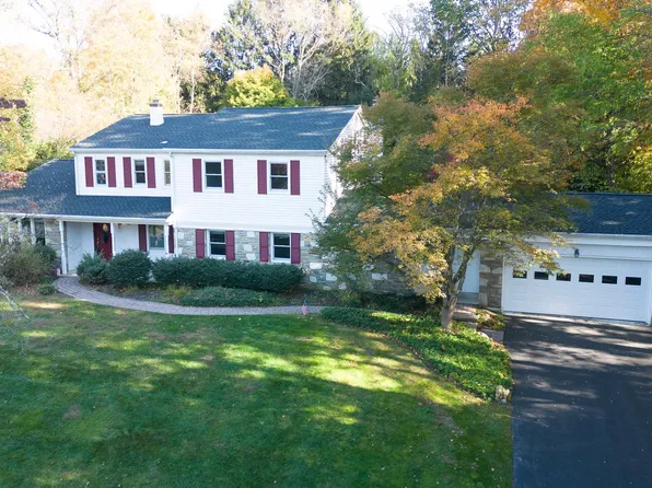 55 Birchwood Dr, Doylestown, PA 18901