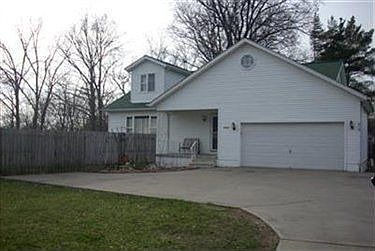 2nd image of 5056 Spalding Ct
