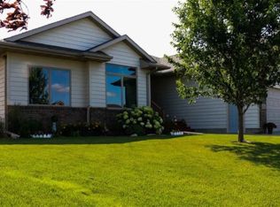 1717 S Locust Ave, Brandon, SD 57005