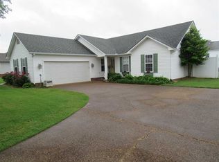 905 Sugar Pine Cv, Newbern, TN 38059