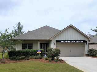 63 Whitman Way, Freeport, FL 32439