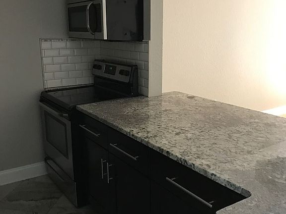 5th image of 3909 W Cleveland St APT 112